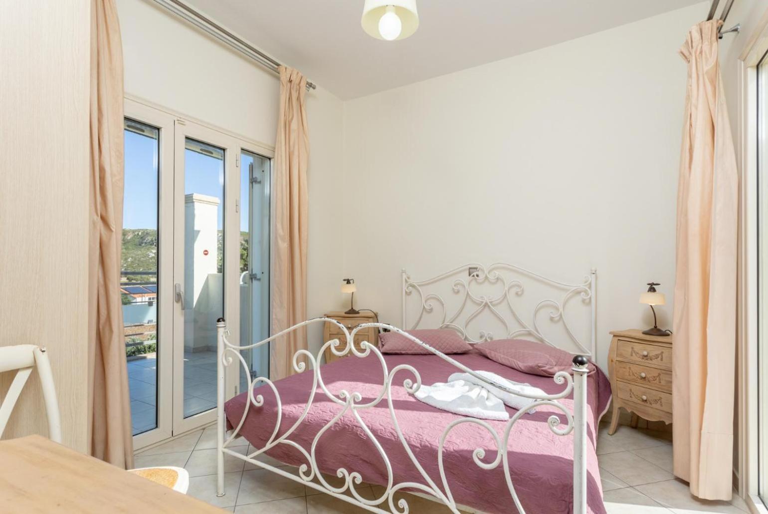Villa Fedra Poros  ภายนอก รูปภาพ