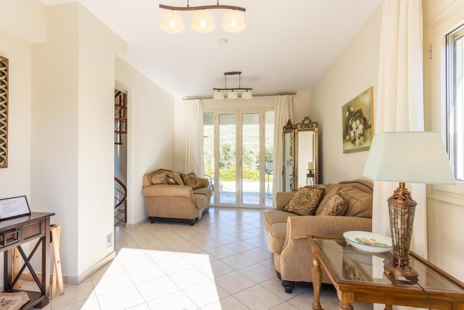 Villa Fedra Poros  ภายนอก รูปภาพ