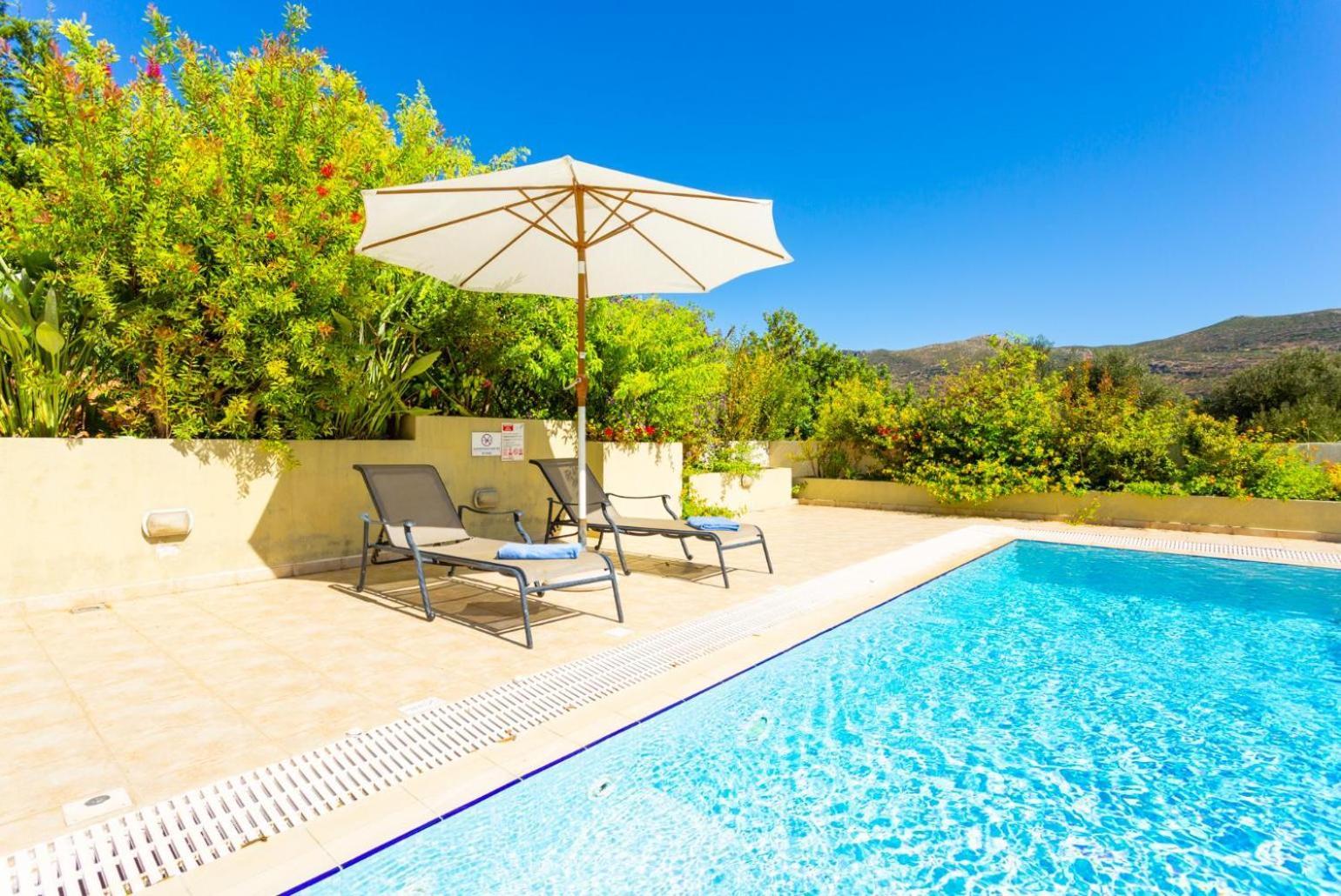 Villa Fedra Poros  ภายนอก รูปภาพ